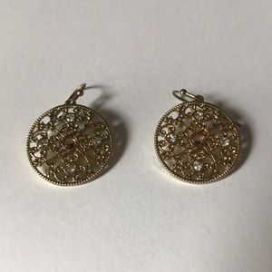 Gold earrings with rhinestones